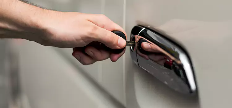 Why Choose Our Auto Locksmith Team in Long Beach, CA?